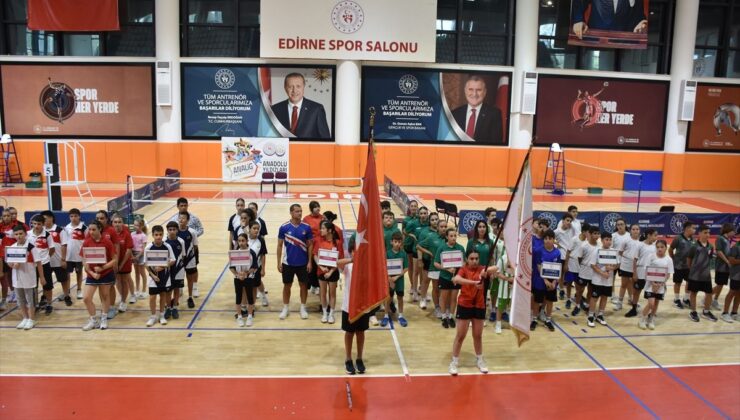 <a href="/spor/">SPOR</a>