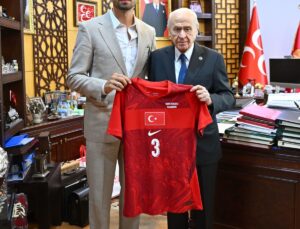 <a href="/spor/">SPOR</a>