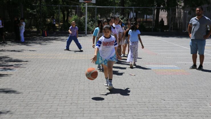 <a href="/spor/">SPOR</a>