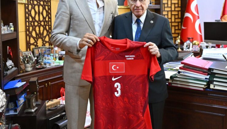 <a href="/spor/">SPOR</a>