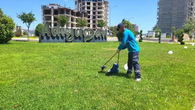 Adıyaman’da belediye işçisi boş vakitlerinde duvarları çizdiği resimlerle süslüyor