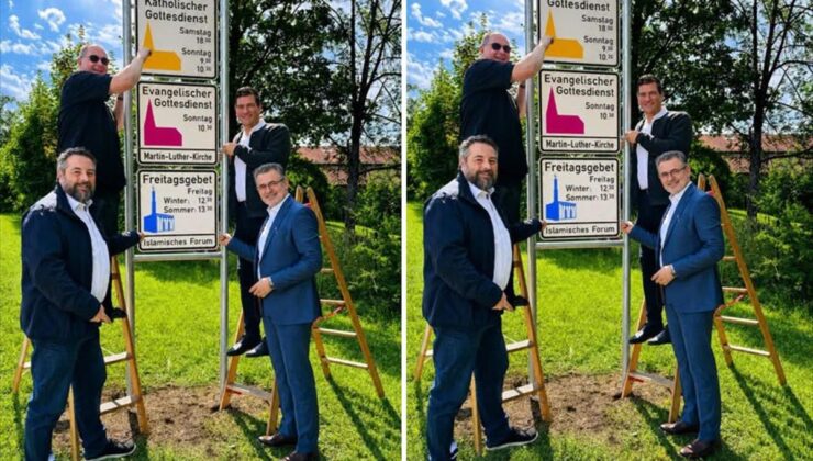 Almanya’da çirkin saldırı: Cuma namazı vaktini gösteren tabelaya bunu yaptılar