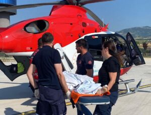 Ambulans helikopter, 14 yaşındaki hasta için havalandı