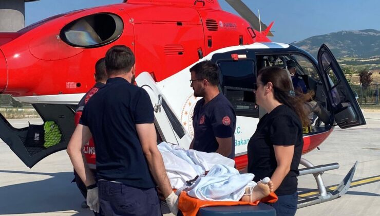 Ambulans helikopter, 14 yaşındaki hasta için havalandı