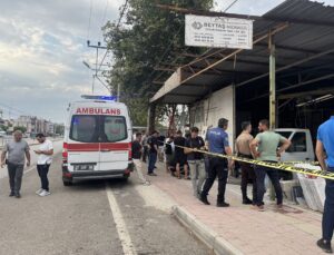 Antalya’da atölyede üzerine mermer blok düşen kişi hayatını kaybetti