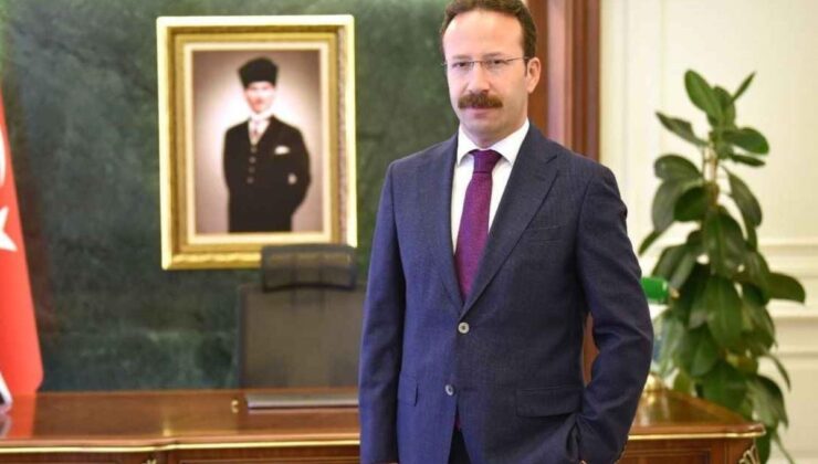 Ardahan’ın yeni valisi Ömer Hilmi Yamlı göreve başladı