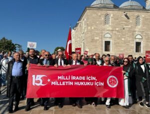 Avukatlardan 15 Temmuz yürüyüşü