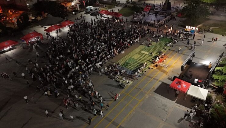 Bafra’da 15 Temmuz Anma Yürüyüşü ve Demokrasi Nöbeti