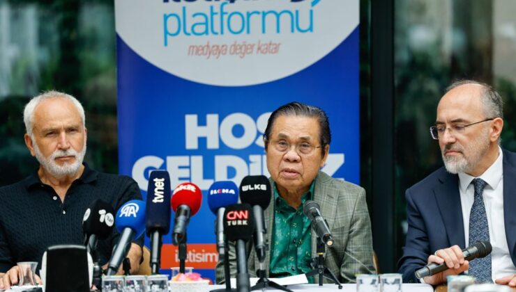 Bangsamoro Lideri Hacı Murad İbrahim İstanbul’da gazetecilerle buluştu