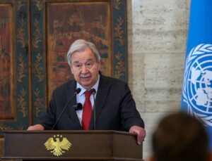 BM Genel Sekreteri Guterres’ten Suriye’ye Yaptırımların Kaldırılması ve Yeniden İnşa Çağrısı