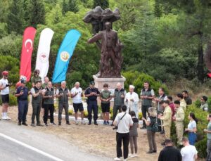 Çanakkale’de orman yangını şehidi Orman Bölge Müdürü Talat Göktepe anıldı