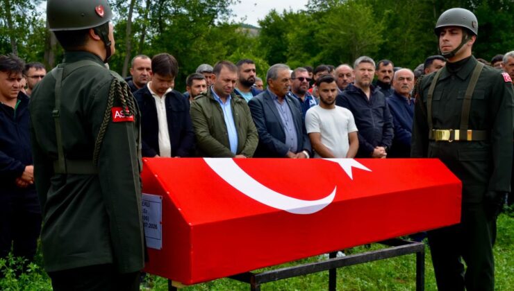 Deniz Kuvvetleri personeli Sait Yürekli son yolculuğuna uğurlandı
