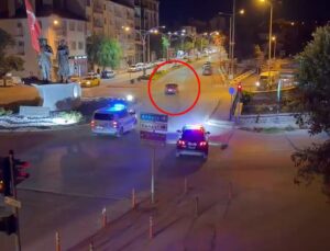 ‘Dur’ ihtarına uymayıp kaçan ehliyetsiz sürücü yakalandı