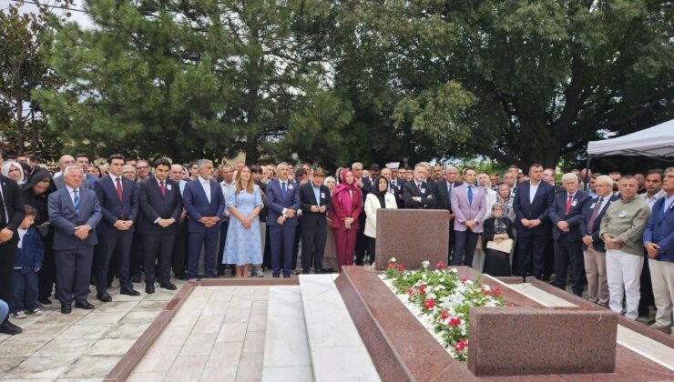 Edirne Valisi Sezer, Sadık Ahmet’i anma törenine katıldı