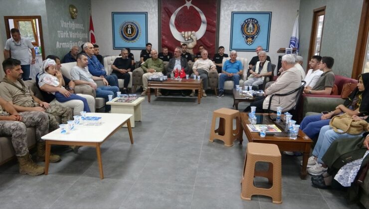 EMŞAV’dan şehitler için mevlit programı