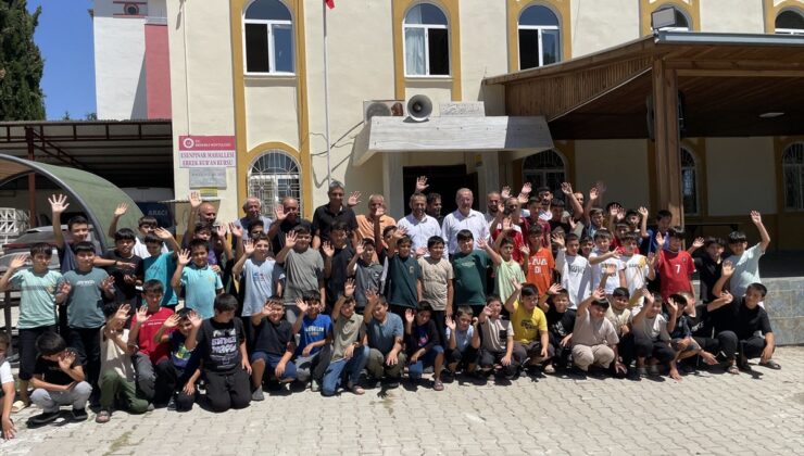 Erdemli Kaymakamı Tetikoğlu, Kur’an kursu öğrencileriyle buluştu