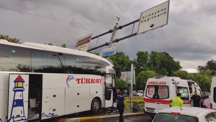 Eyüpsultan’da yolcu otobüsü otomobile çarptı; yaralılar var
