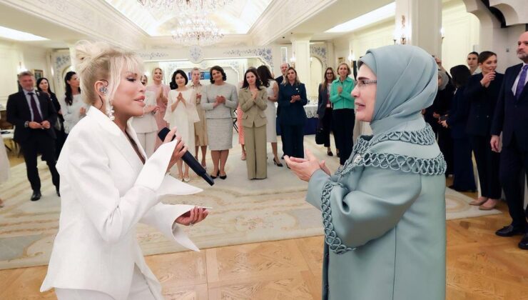 Görüntüler ilk kez yayınlandı! Ajda Pekkan, First Lady’ler için sahne aldı