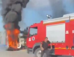 Hasta nakil aracı alev aldı, şoför diyaliz hastasını kurtardı