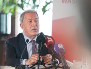 Hulusi Akar: S-400 sorunu çözülecek, F-35 süreci başlayacak