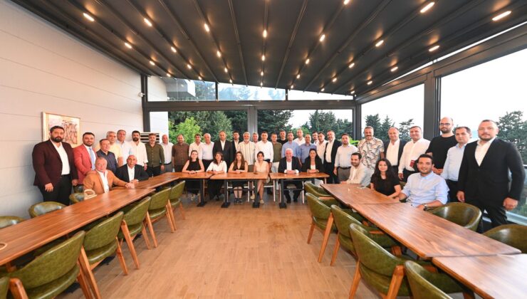 İstanbul’da CHP İl yönetiminden 39 kişi ve 36 ilçe başkanı istifa etti