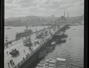 İsveçli fotoğrafçının 79 yıl önce çektiği İstanbul fotoğrafları AA’nın görsel arşivine kazandırıldı