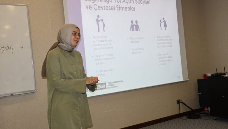 Kırıkkale Müftülüğü Personeline Madde Bağımlılığı Semineri