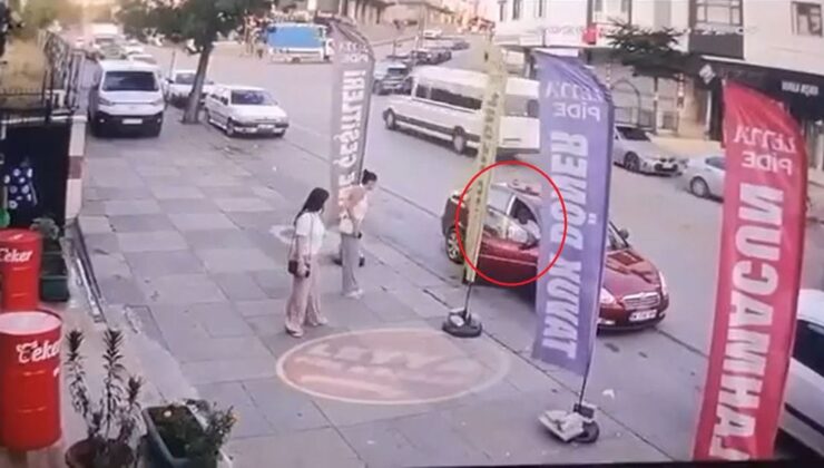 Kızlara laf atanları uyardı, tekme tokat dövüldü