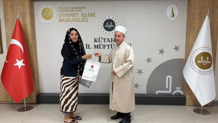 Meksikalı Rubi Ramirez Martinez Kütahya’da Müslüman oldu