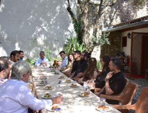 MSKÜ Rektörü Kaçar, Klasik Diller Yaz Kursu’nda öğrencilerle buluştu