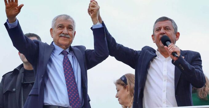 Özgür Özel yanıt verdi: Zeydan Karalar Yeni Parti’ye geçecek mi?