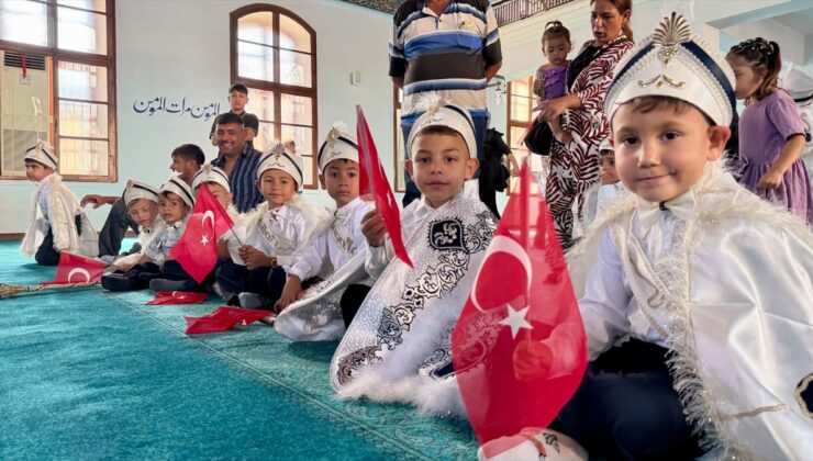 Sakarya’da Vakıflar Genel Müdürlüğünce toplu sünnet töreni düzenlendi