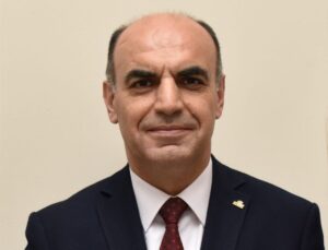 Sapanca Gölü’ndeki yeşil alg oluşumunun su kalitesini etkilemediğini bildirdi