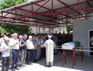 Şehit annesi Latife Şişman son yolculuğuna uğurlandı