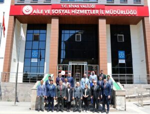 Sivas Valisi Şimşek’ten Aile ve Sosyal Hizmetler İl Müdürlüğüne ziyaret