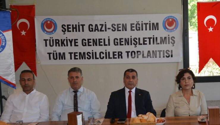 Tatvan’da Büyük Türkiye Buluşması ve İstişare Toplantısı