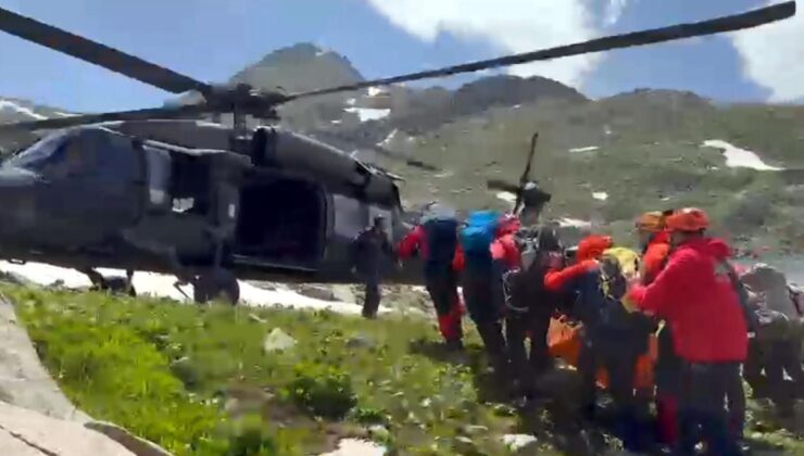 Verçenik Dağı’nda Düşen Dağcı Helikopterle Kurtarıldı
