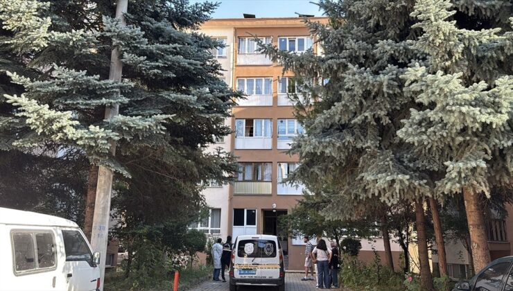 4 Yaşındaki Çocuk Pencere Düşmesiyle Hayatını Kaybetti