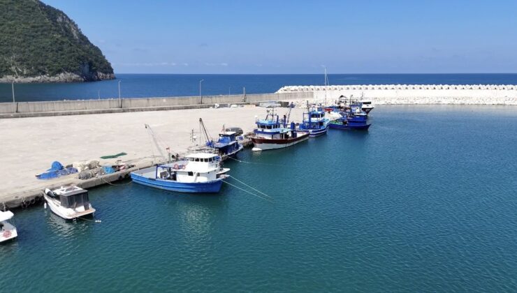 Amasra’nın Tarlaağzı Plajı dronla görüntülendi