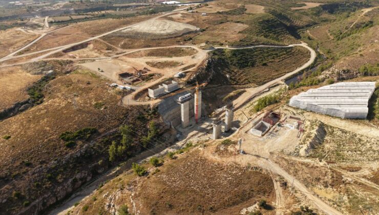 Antalya-Alanya Otoyolu’nda yüzde 30 ilerleme