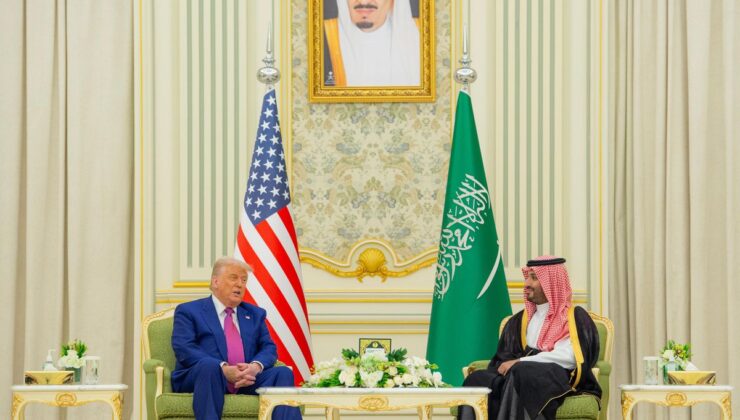 Axios: Suudi Arabistan, İran’a yönelik yeni saldırı planlarına ilişkin endişelerini Trump’a iletti