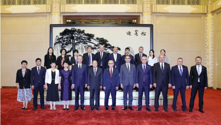 AYM Başkanı Özkaya ve beraberindeki heyetten Çin’e çalışma ziyareti