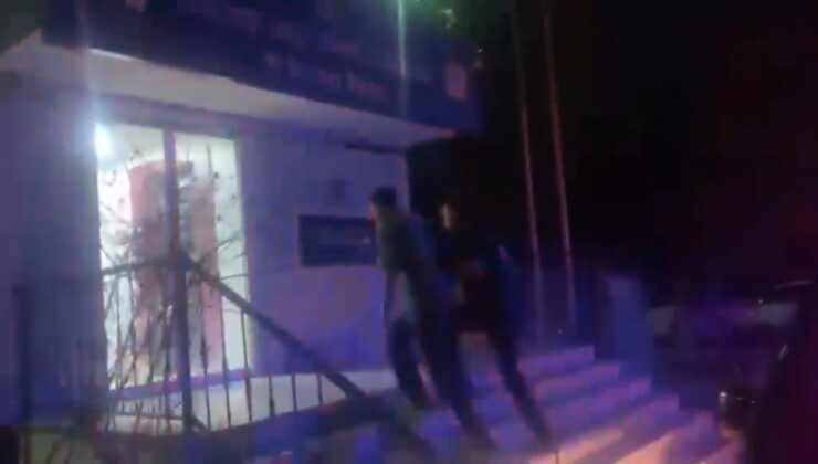 Bakırköy’de parkta uygunsuz davranışlarda bulunan 2 kişi gözaltına alındı