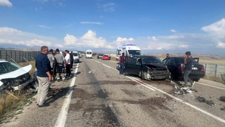 Bayburt’ta 3 Araçlı Kazada 9 Yaralı