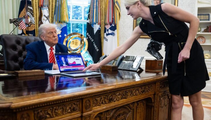 Beyaz Saray’ı karıştıran dedikodu: Donald Trump ile asistanı Natalie Harp arasında aşk iddiası