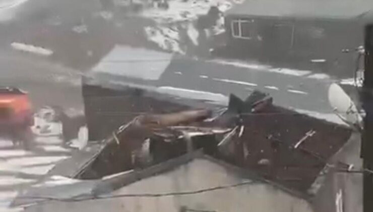 Çıldır’da Fırtına: 28 Yapı Hasar Gördü