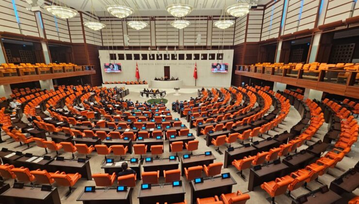 Çocuk Koruma Kanunu Teklifi Meclis’te Tartışılıyor: ‘Çözüm Cezada Değil, Sosyal Politikada’