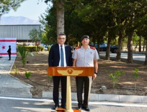 Erhürman Erenköy’de: Şehitler saygıyla anıldı