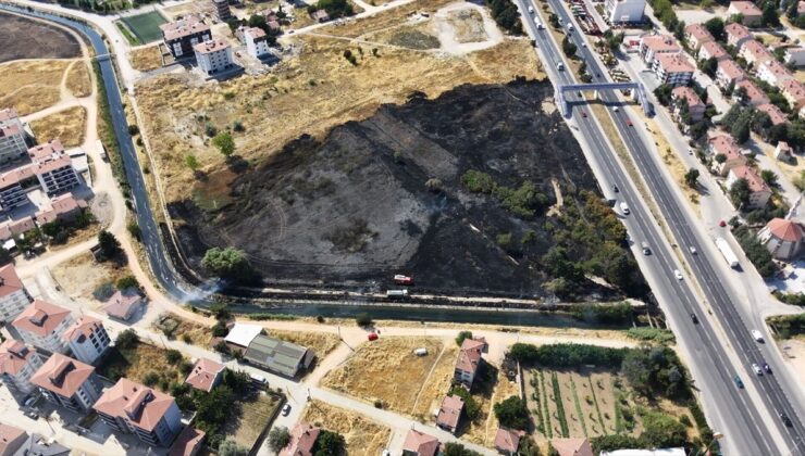 Eskişehir’de otluk yangın kısa sürede söndürüldü