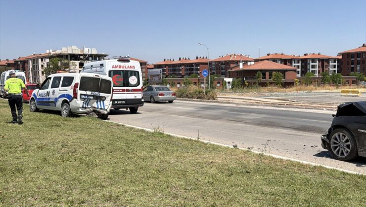 Eskişehir’de Polis Aracına Arkadan Çarpma: 6 Yaralı